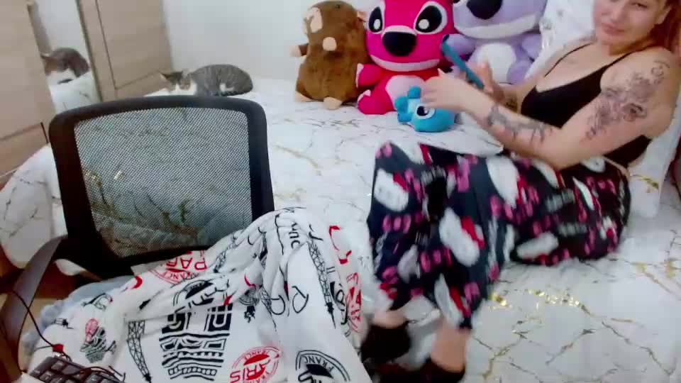 zoe_sexy69 Adult Chat August 27, 2026