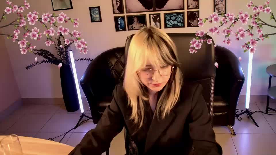 nyxcalderra Adult Chat August 27, 2026