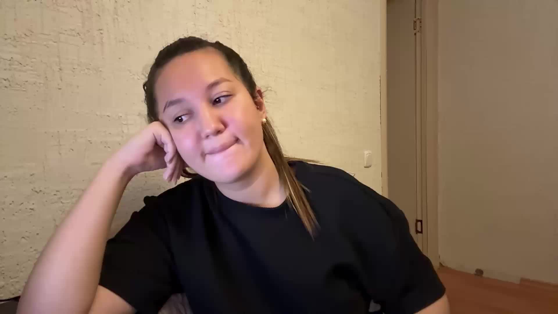 Nelly-Fischer Adult Chat August 27, 2026
