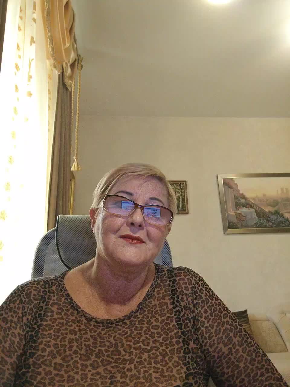 KarinkaSweet Adult Chat August 27, 2026