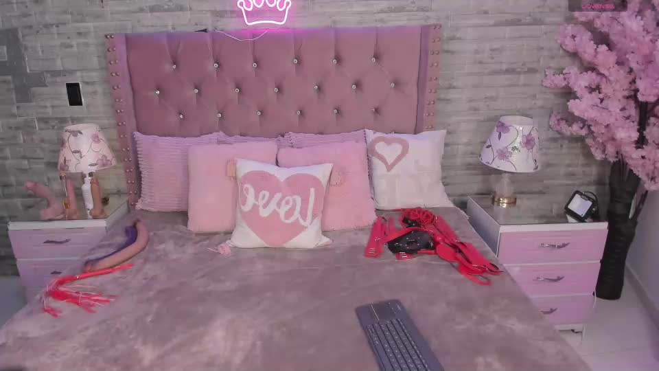 cherylandtoni Adult Chat August 28, 2026