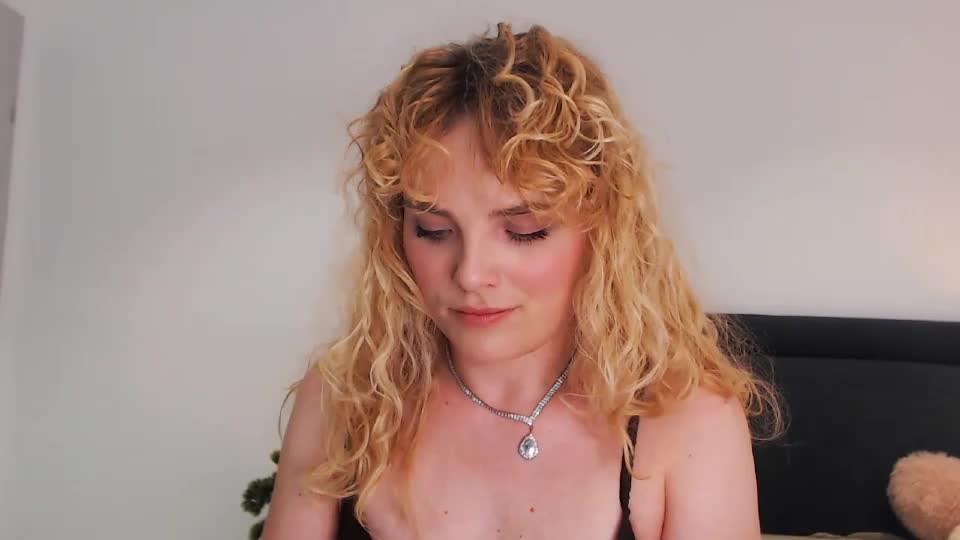 annaevv Adult Chat August 27, 2026