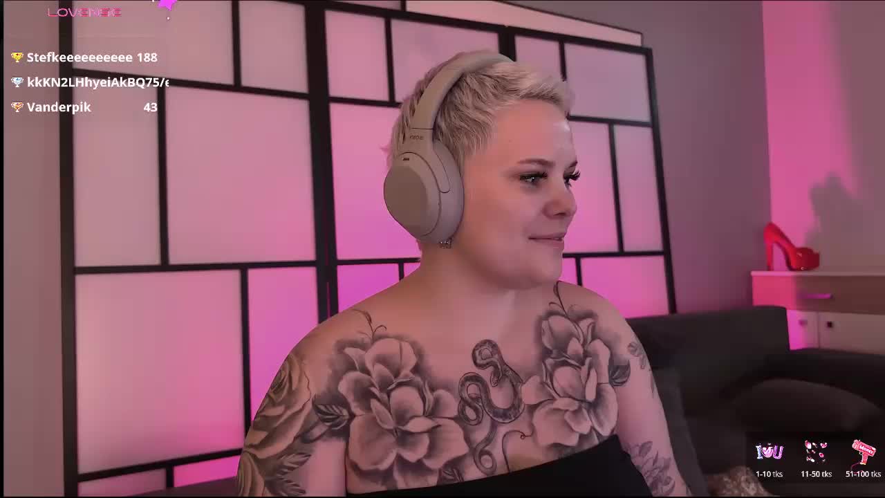 LikaBerry Adult Chat August 28, 2026