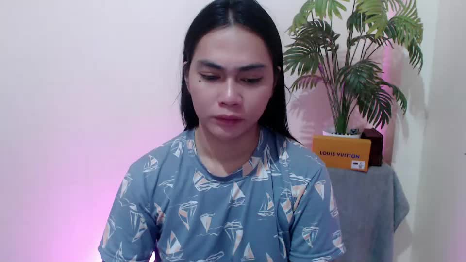 urasian_erica Adult Chat August 28, 2026