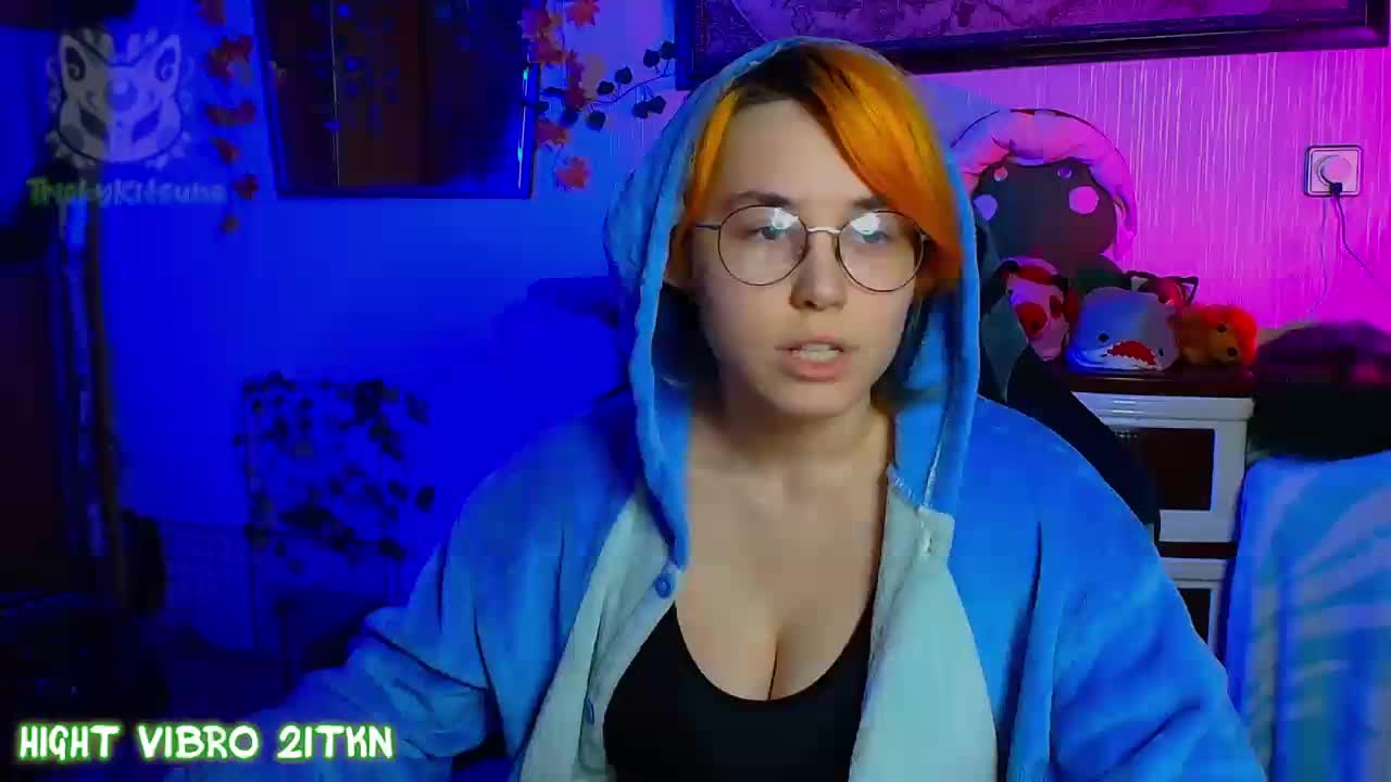 Tricky_Kitsune Adult Chat August 28, 2026