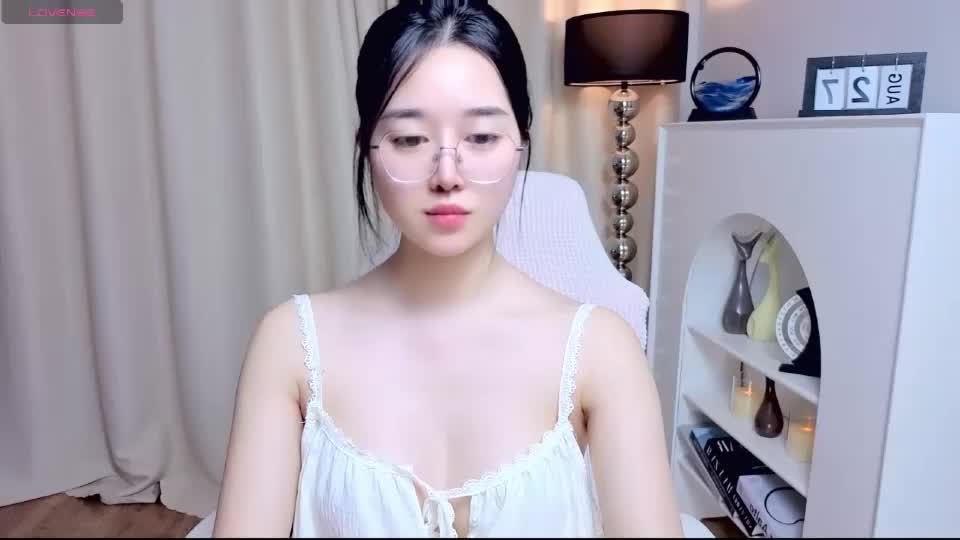 miu99999 Adult Chat August 28, 2026