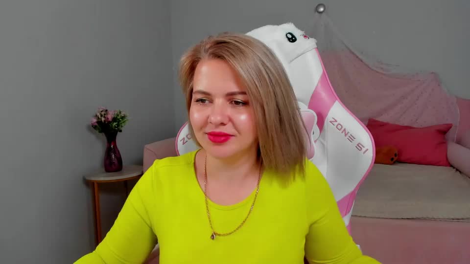 adeleravelle Adult Chat August 27, 2026
