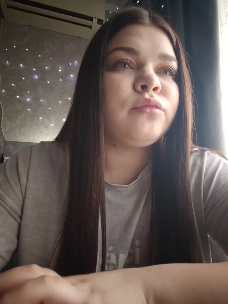 Karina-15 Adult Chat August 28, 2026