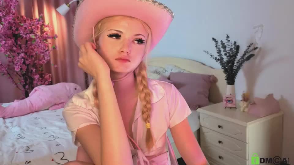 enji_wow Adult Chat August 28, 2026