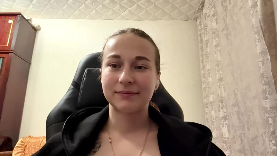 marlenahuit Adult Chat August 28, 2026