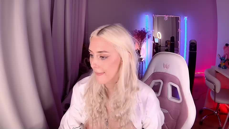 7loren_wood7 Adult Chat August 28, 2026