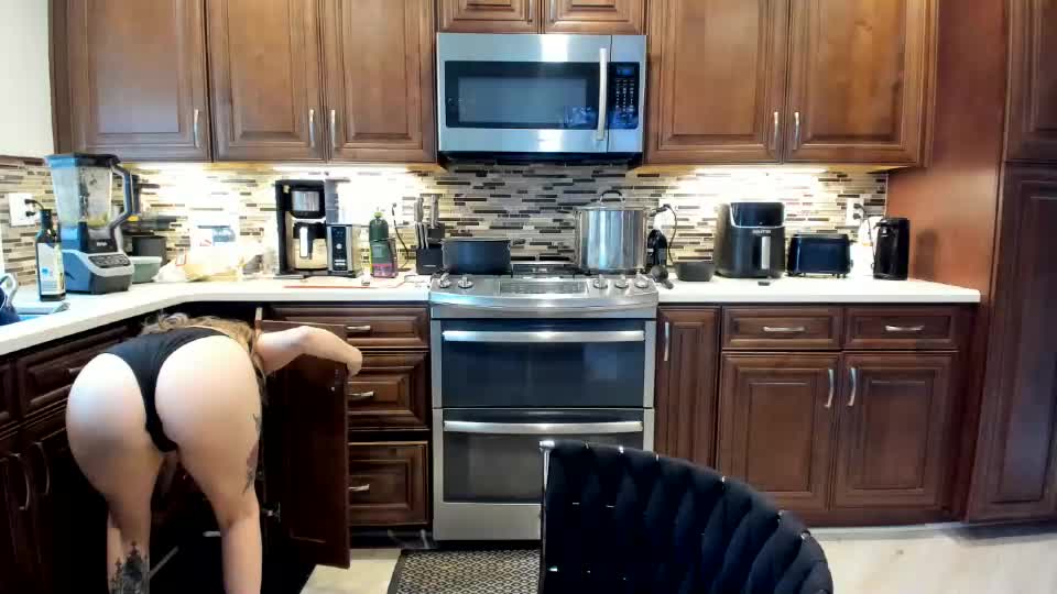 luna_lovelyy Adult Chat August 28, 2026