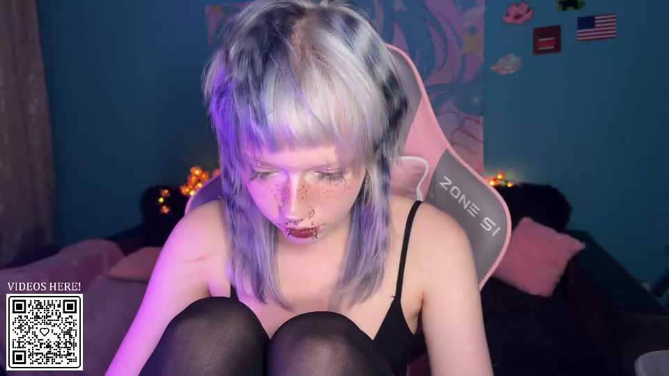 aprilcutie Adult Chat August 28, 2026