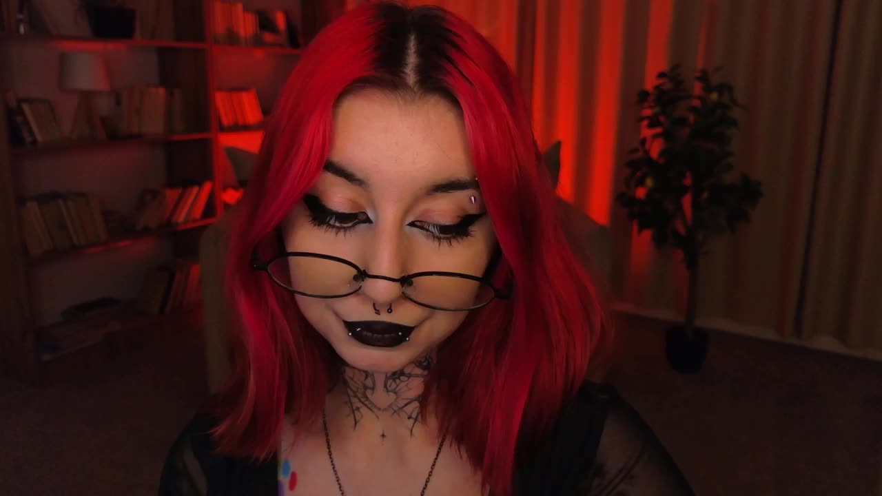 MistressMarcelline Adult Chat August 28, 2026