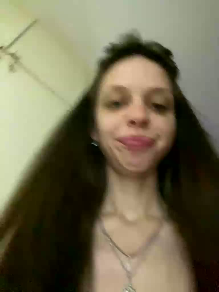 korolevaaa11 Adult Chat August 28, 2026