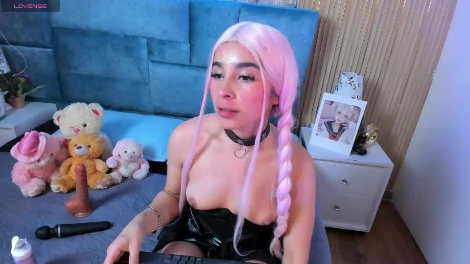 delphine_doll Adult Chat August 28, 2026