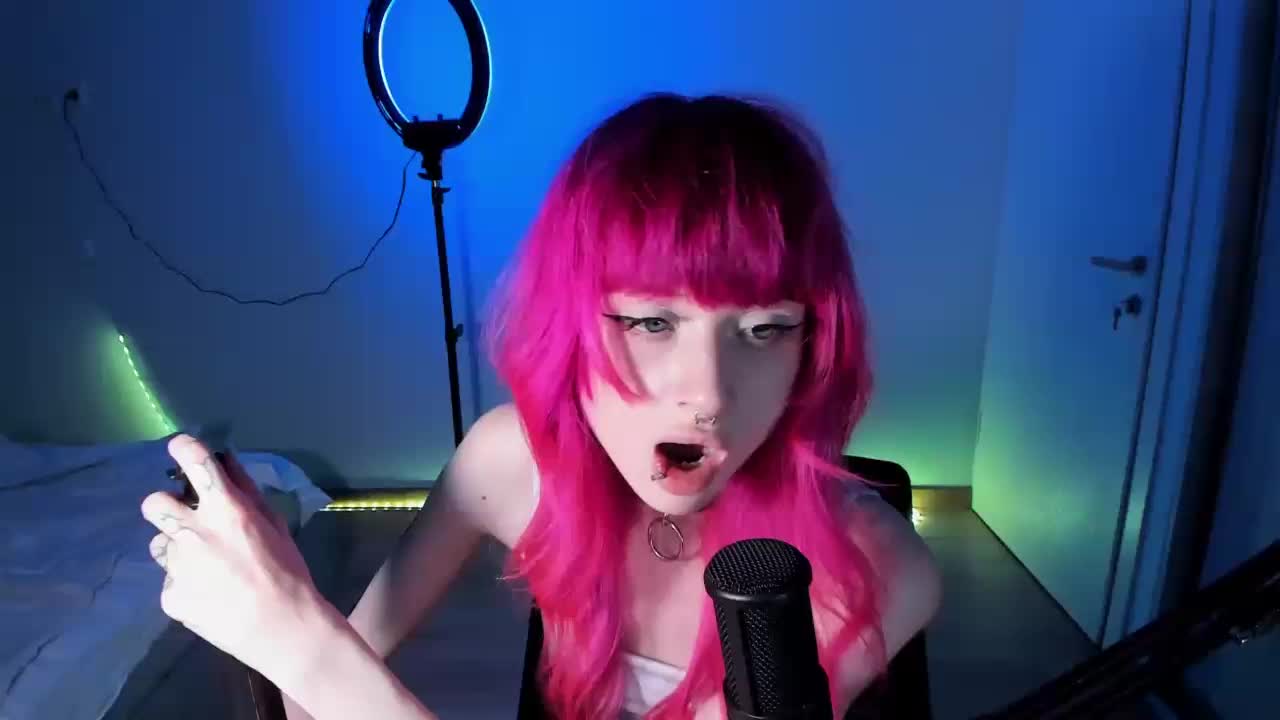 mnepohuyy Adult Chat August 28, 2026