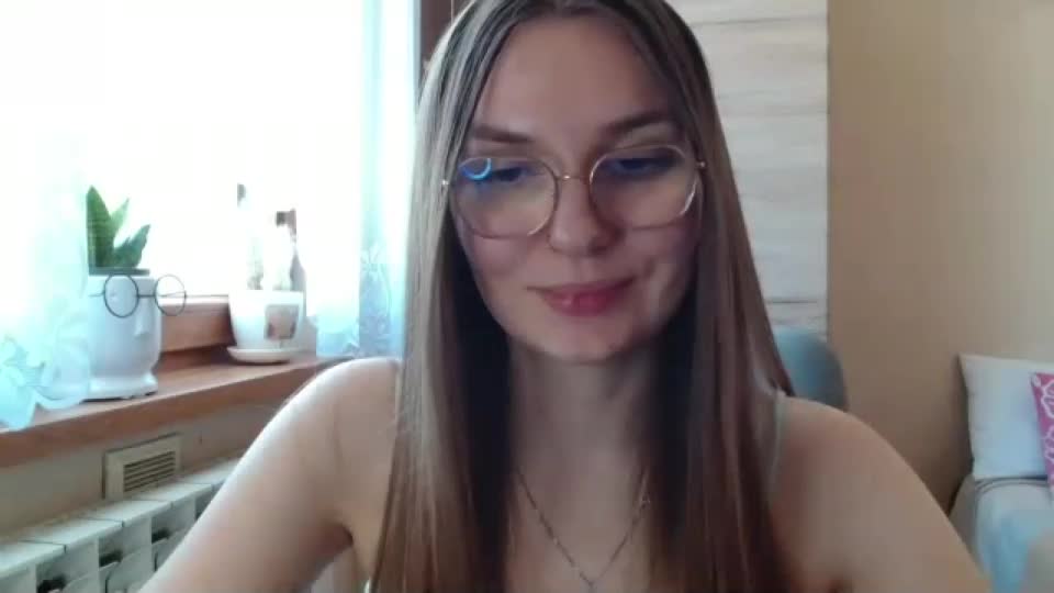 ellyxtasty Adult Chat August 28, 2026