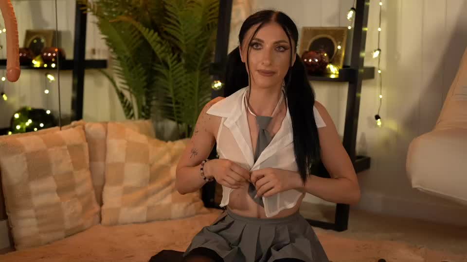 elliejules Adult Chat August 28, 2026