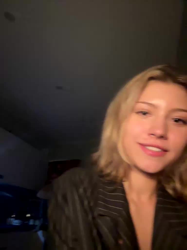 Suenya Adult Chat August 30, 2026