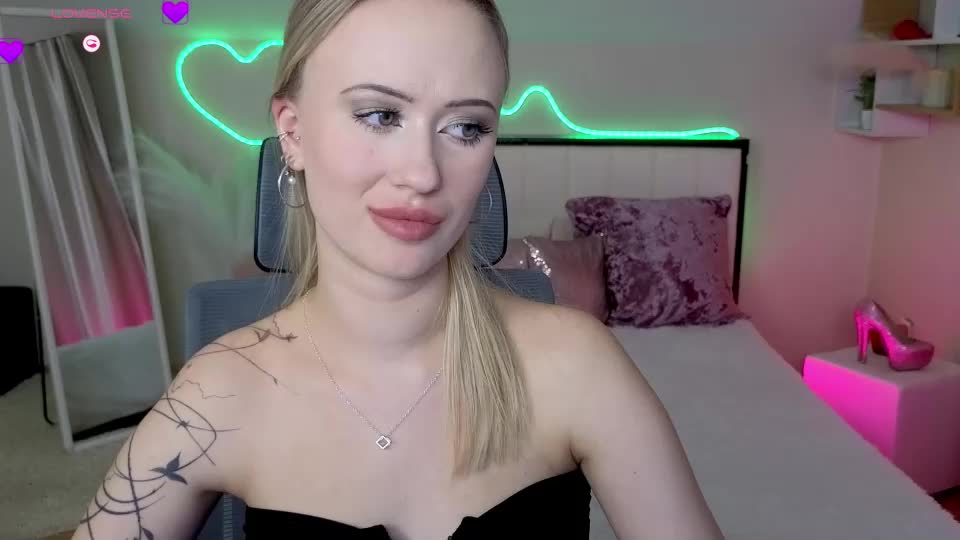 beauty_sashaxx Adult Chat August 30, 2026