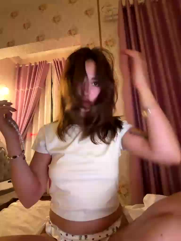 -realvibeMi- Adult Chat August 30, 2026