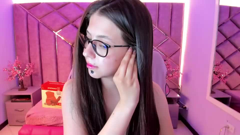 kittypinky01 Adult Chat August 30, 2026