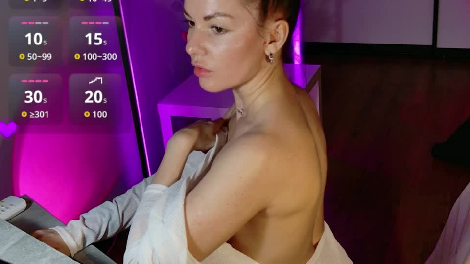 amelinamersi Adult Chat August 30, 2026