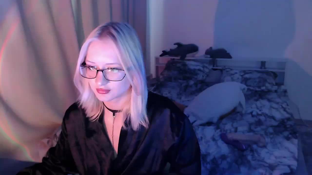 ChloeElegia Adult Chat August 30, 2026