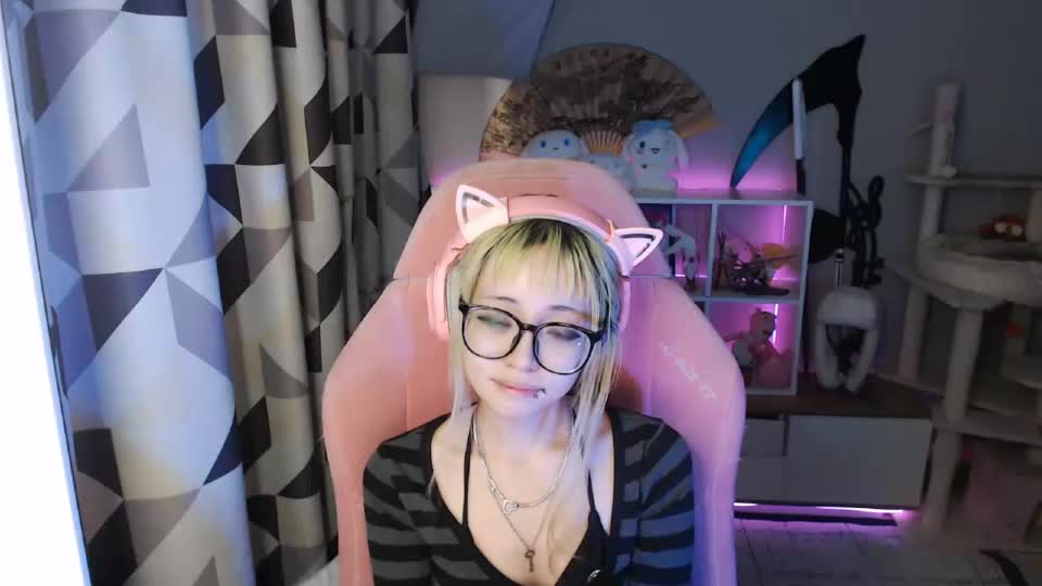 danyelleeyermann Adult Chat August 30, 2026