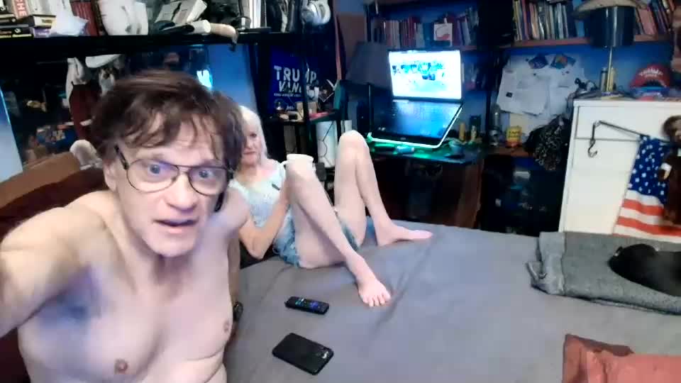 pink_black Adult Chat August 30, 2026
