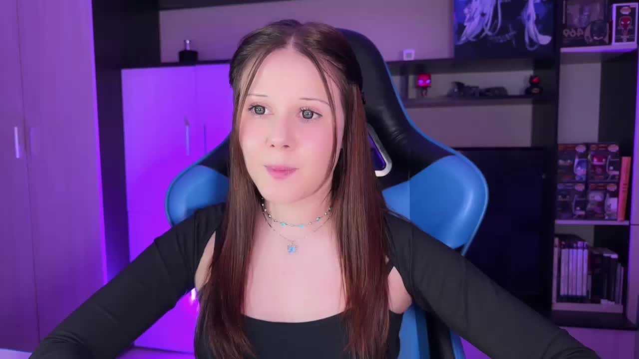 jasminevine Adult Chat August 30, 2026