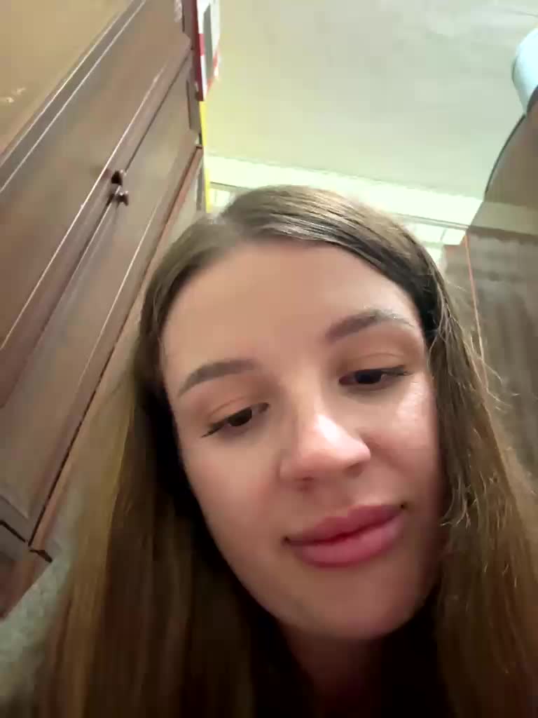 Rosalinelov Adult Chat August 30, 2026