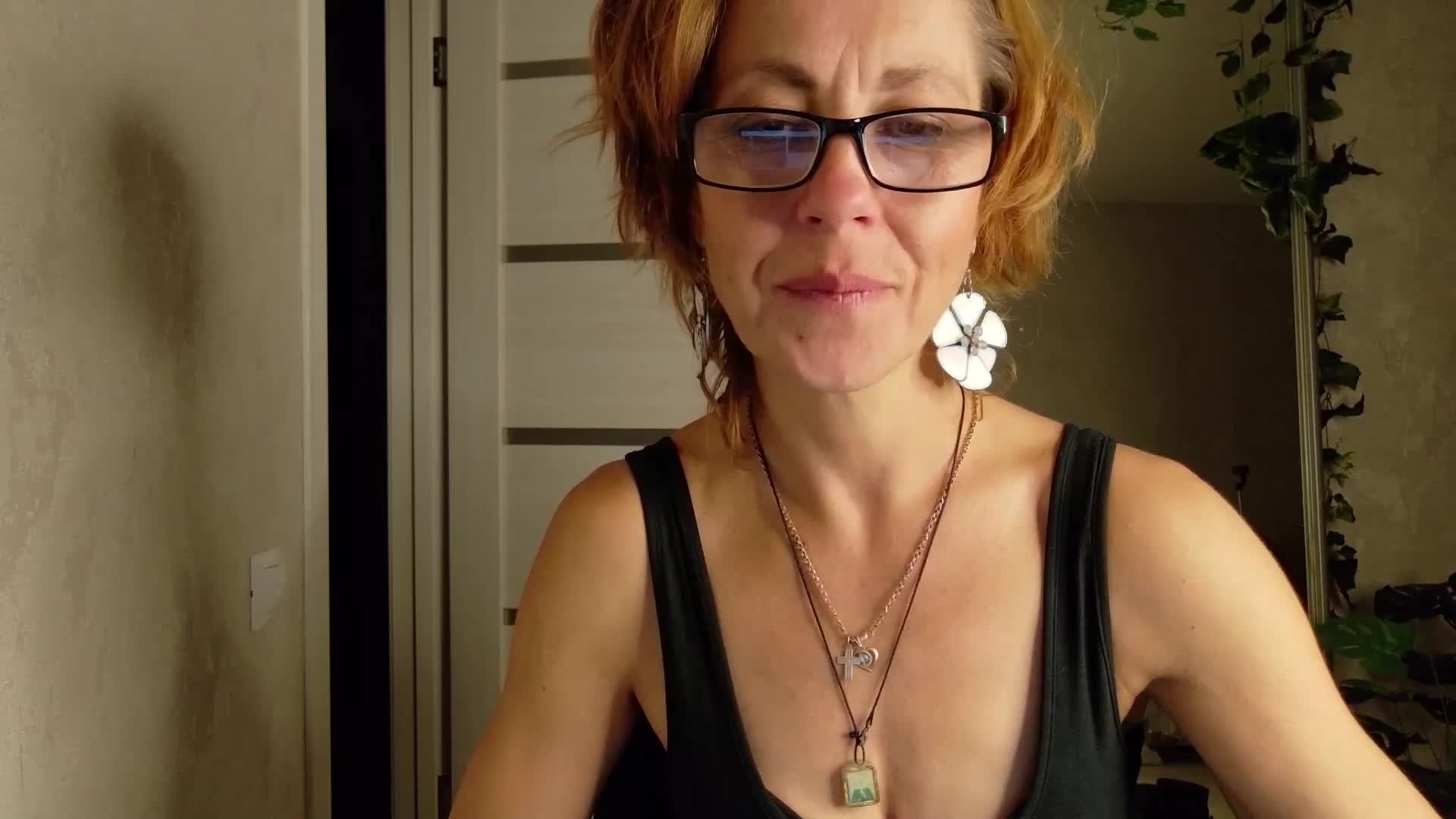 LioraWeiss Adult Chat August 30, 2026