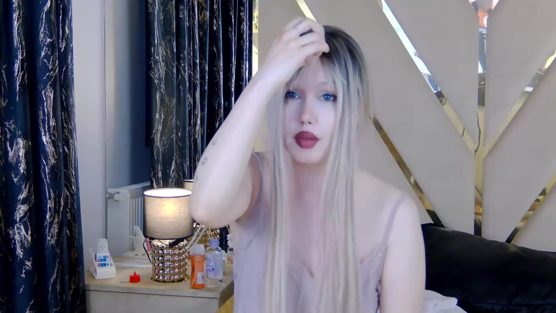 ZenaidaBelmont Adult Chat August 30, 2026