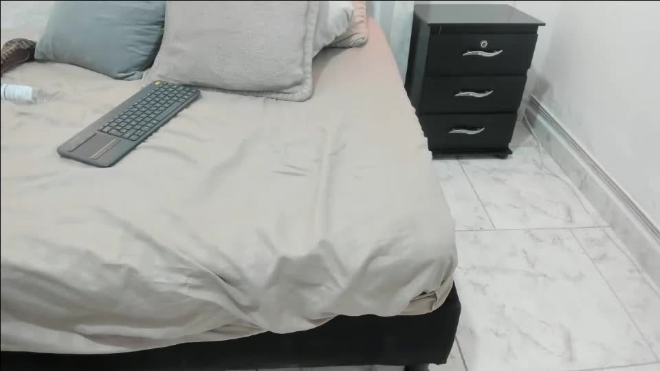 dakota_roussee Adult Chat August 30, 2026