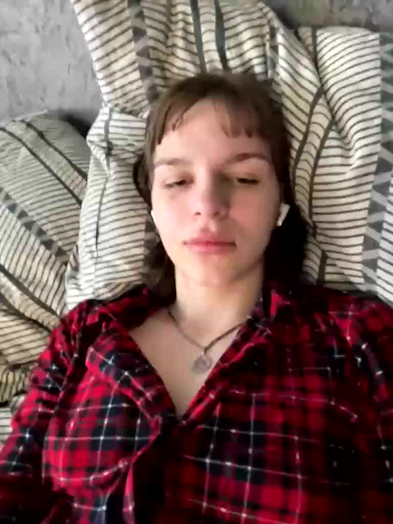 avelixxkaa Adult Chat August 31, 2026