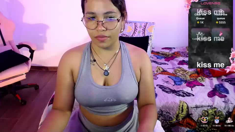 sexydiabliita Adult Chat August 30, 2026