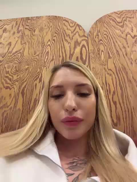 Cristi-Candy Adult Chat August 31, 2026