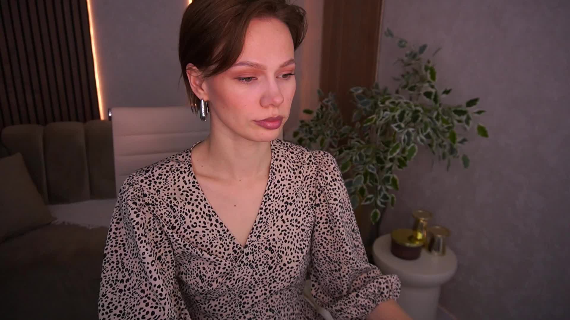 ShyySiren Adult Chat August 31, 2026