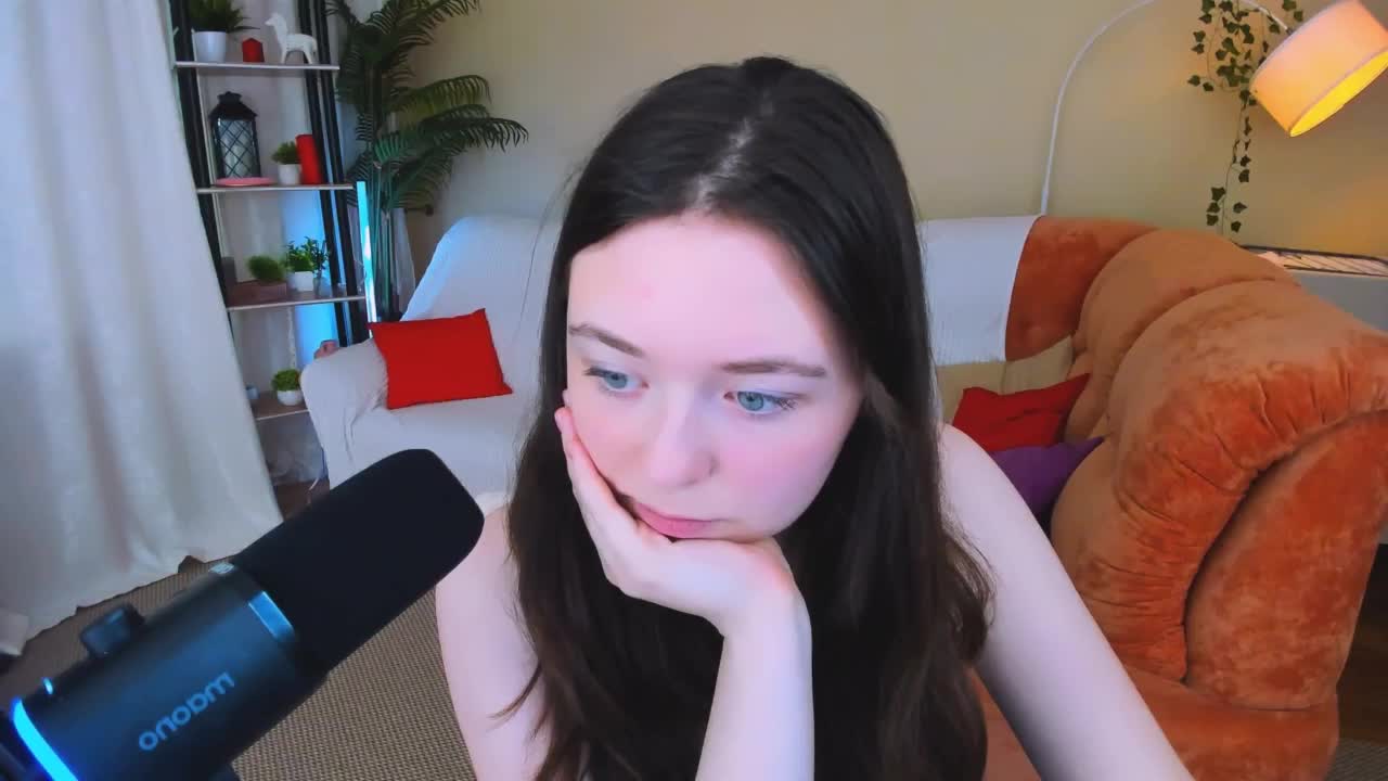AlluringLookk Adult Chat August 30, 2026