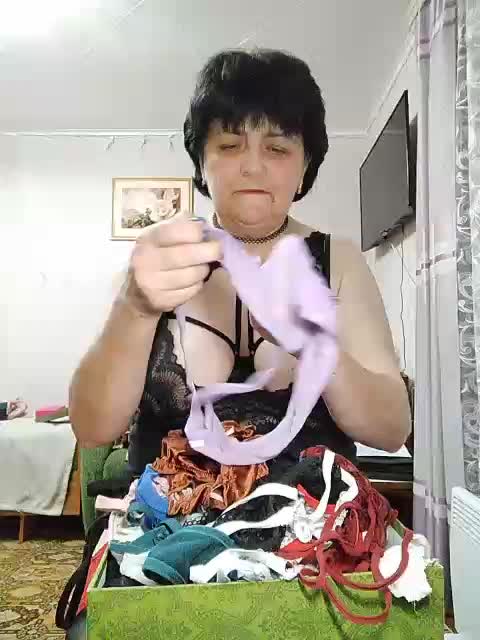 IsXLoves Adult Chat August 31, 2026