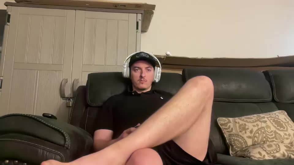 iwantyounow42069 Adult Chat August 31, 2026