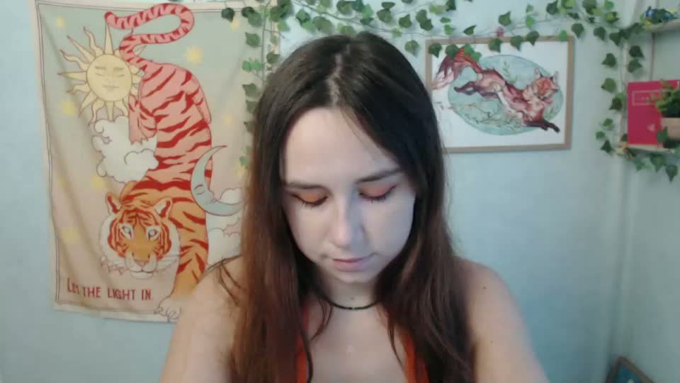 veryveryvery_shy Adult Chat August 31, 2026