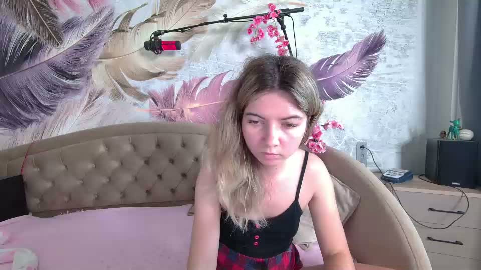 arianna_flower Adult Chat August 31, 2026