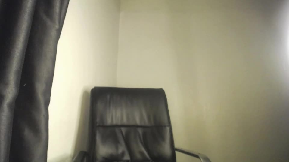 ebony_slimgirl0 Adult Chat August 31, 2026