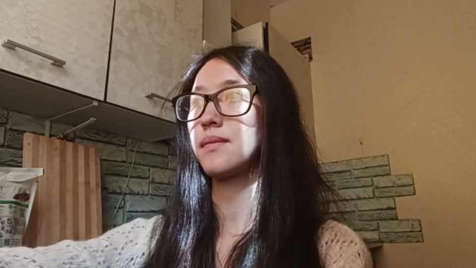 elouisevallian Adult Chat August 31, 2026