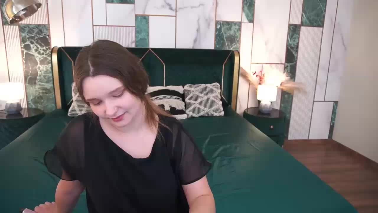 MagikPeachh Adult Chat August 31, 2026