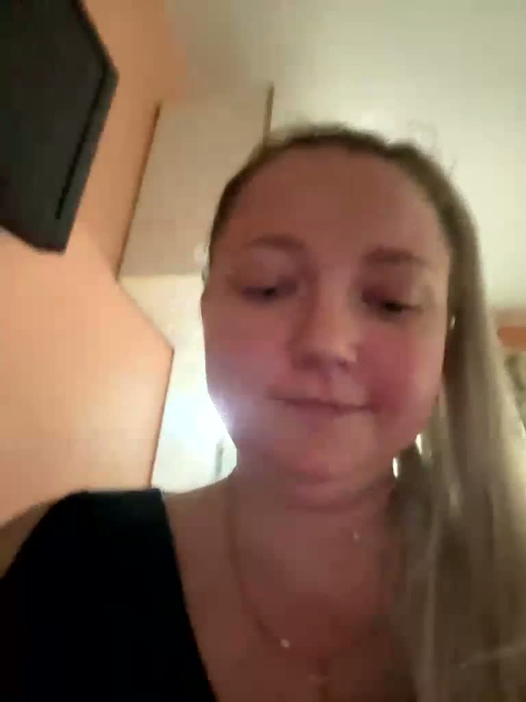 KiraMalina Adult Chat August 31, 2026