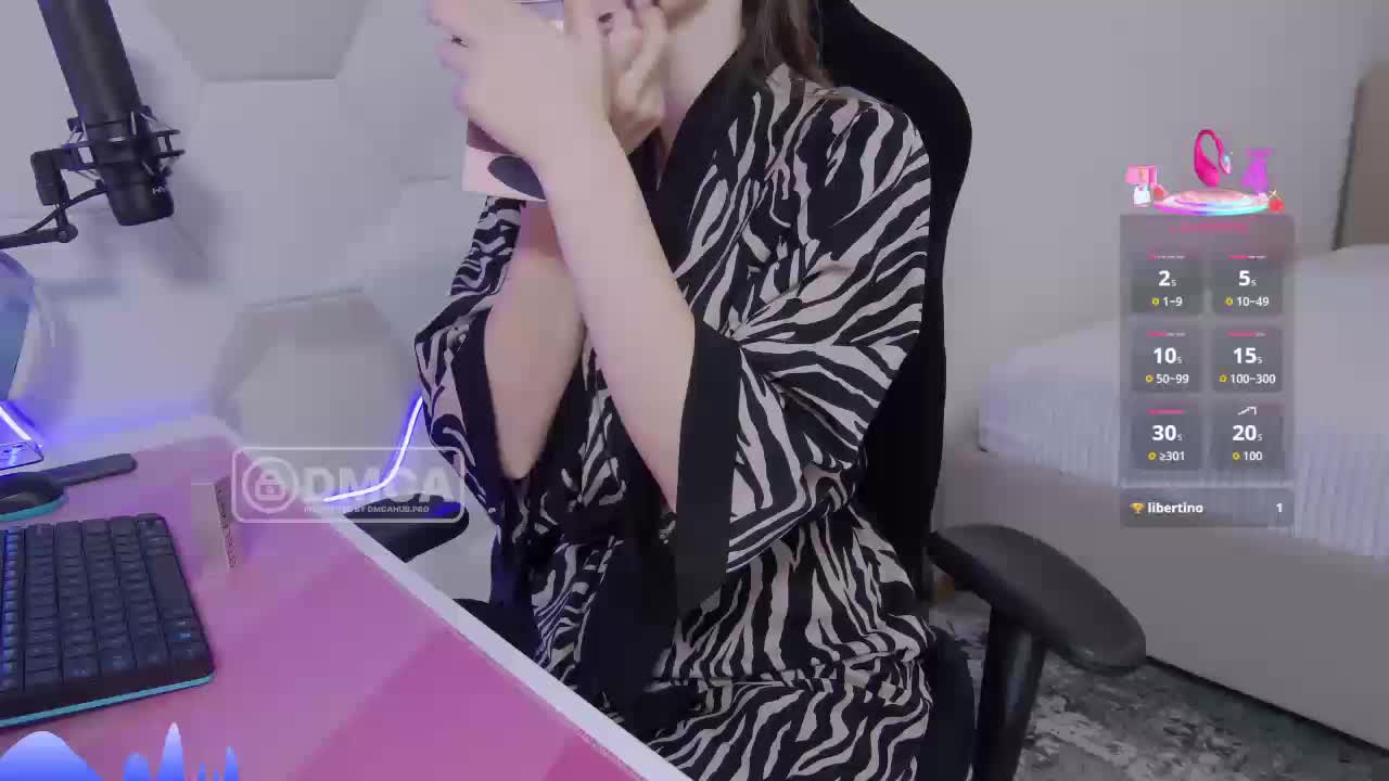 Skyqueenii Adult Chat August 31, 2026